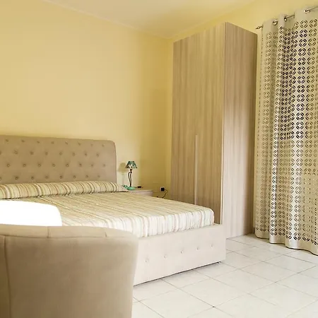 Frühstückspension Fanizza 3*