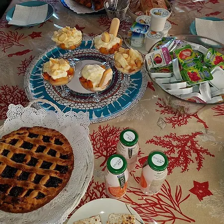 Alojamento de Acomodação e Pequeno-almoço Fanizza Porto Cesareo