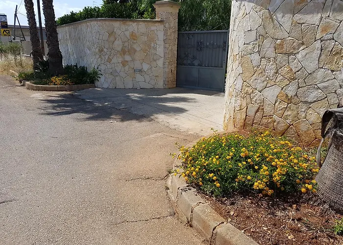 Fanizza Bed & Breakfast 3*